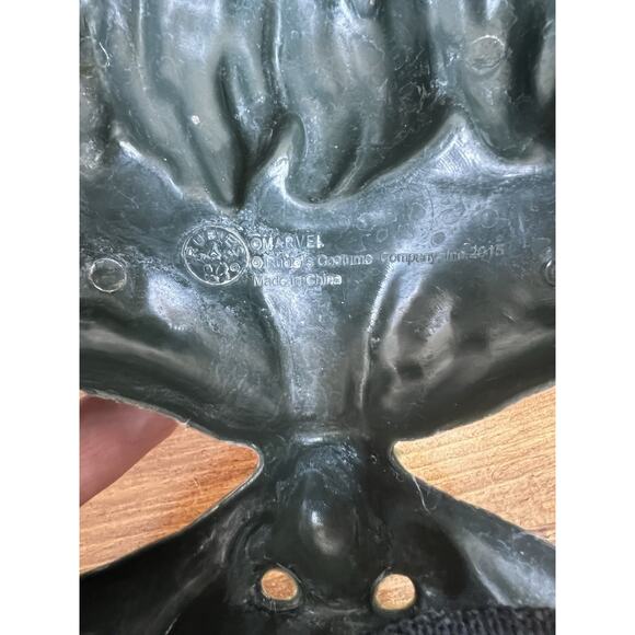 Marvel Incredible Hulk Green Mask Kids Hard Plastic Halloween Costume - Picture 7 of 9